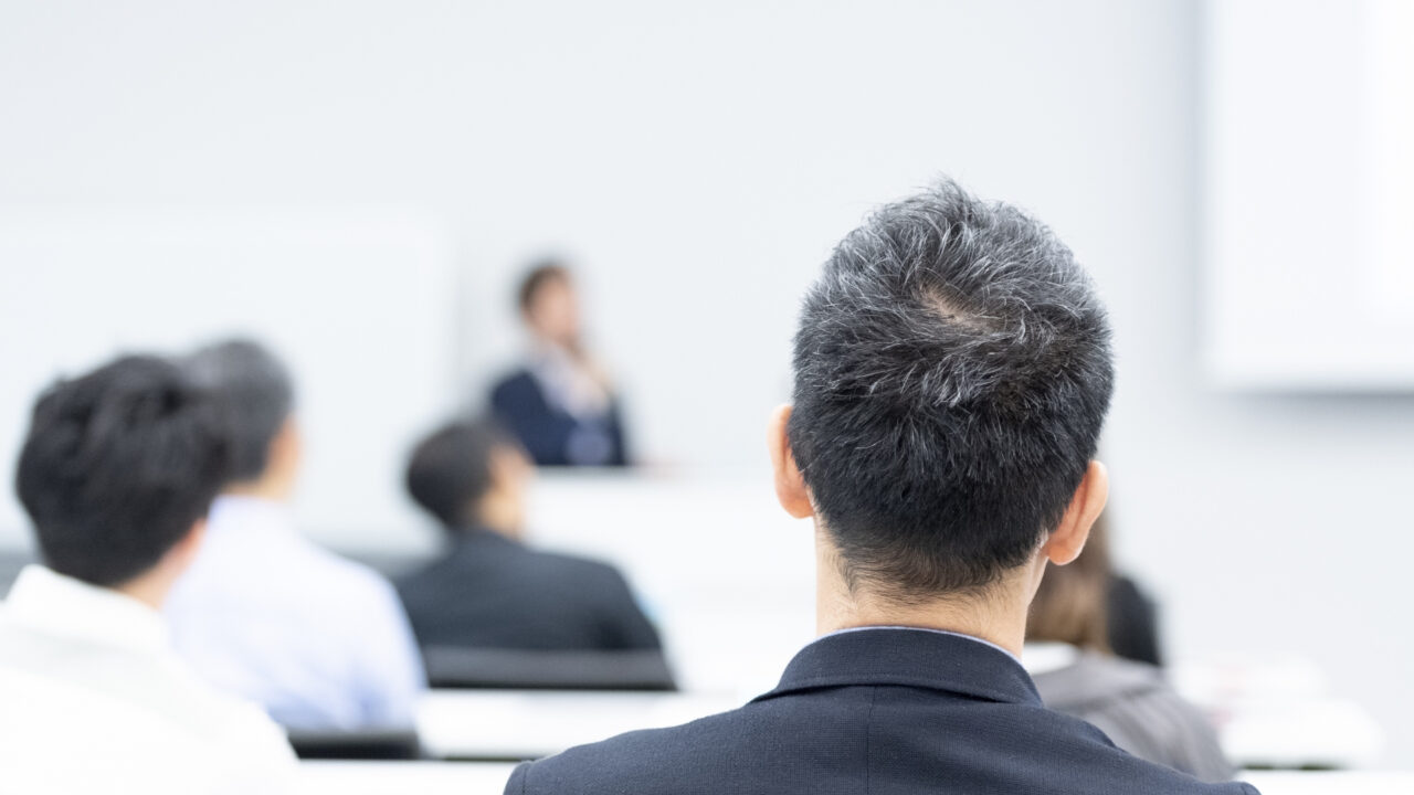 【無料】クリーン化リアルセミナー「人由来の塵埃抑制と確実な除去方法」